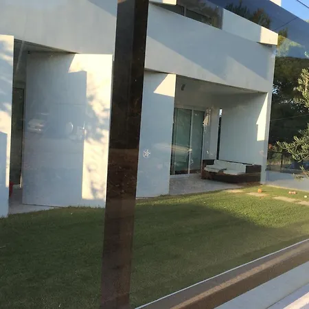 Apartman Infinity White Complex By Gk *