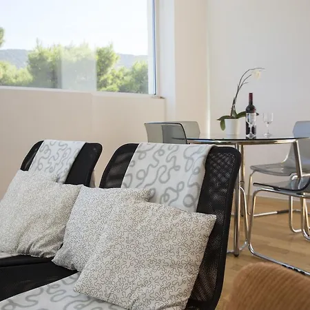 Infinity White Complex By Gk Apartman *